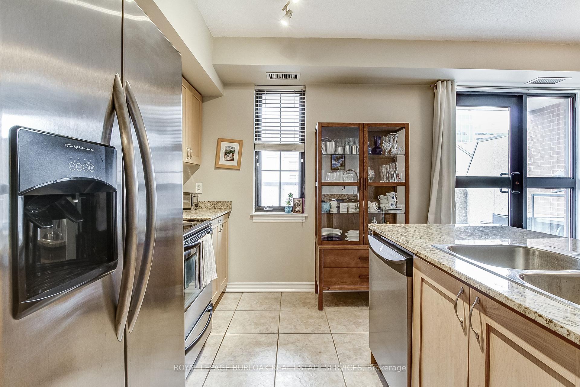 Photo 13 of Unit 404, 47 Caroline Street N, Hamilton, Central — HOMEH