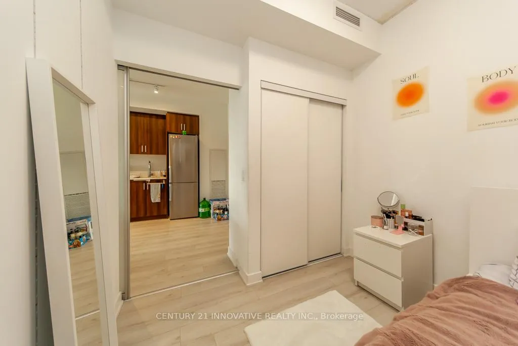 Photo 8 of Unit 221, 681 Yonge Street, Barrie, Painswick South — HOMEH
