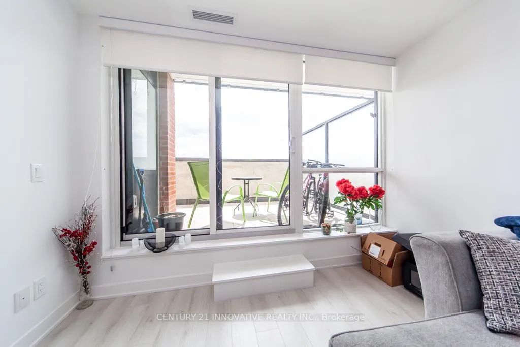 Photo 16 of Unit 221, 681 Yonge Street, Barrie, Painswick South — HOMEH