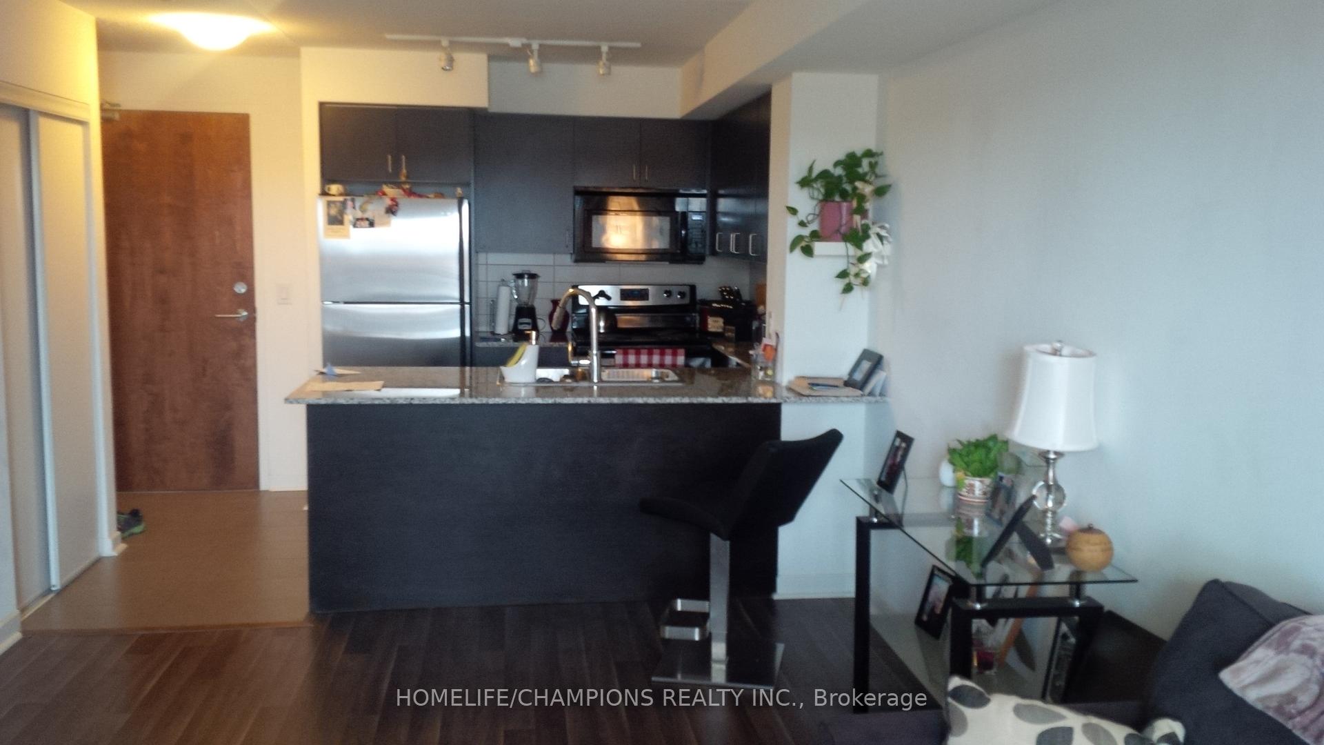 Photo 9 of Unit 908, 1235 Bayly Street, Pickering, Bay Ridges — HOMEH