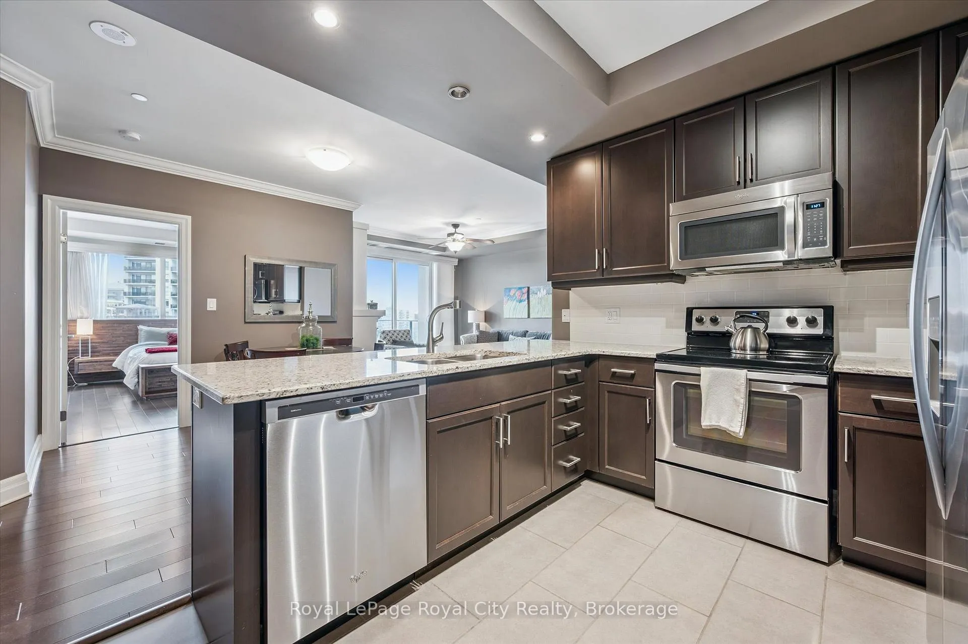 Photo 16 of Unit 606, 160 Macdonell Street, Guelph, Downtown — HOMEH