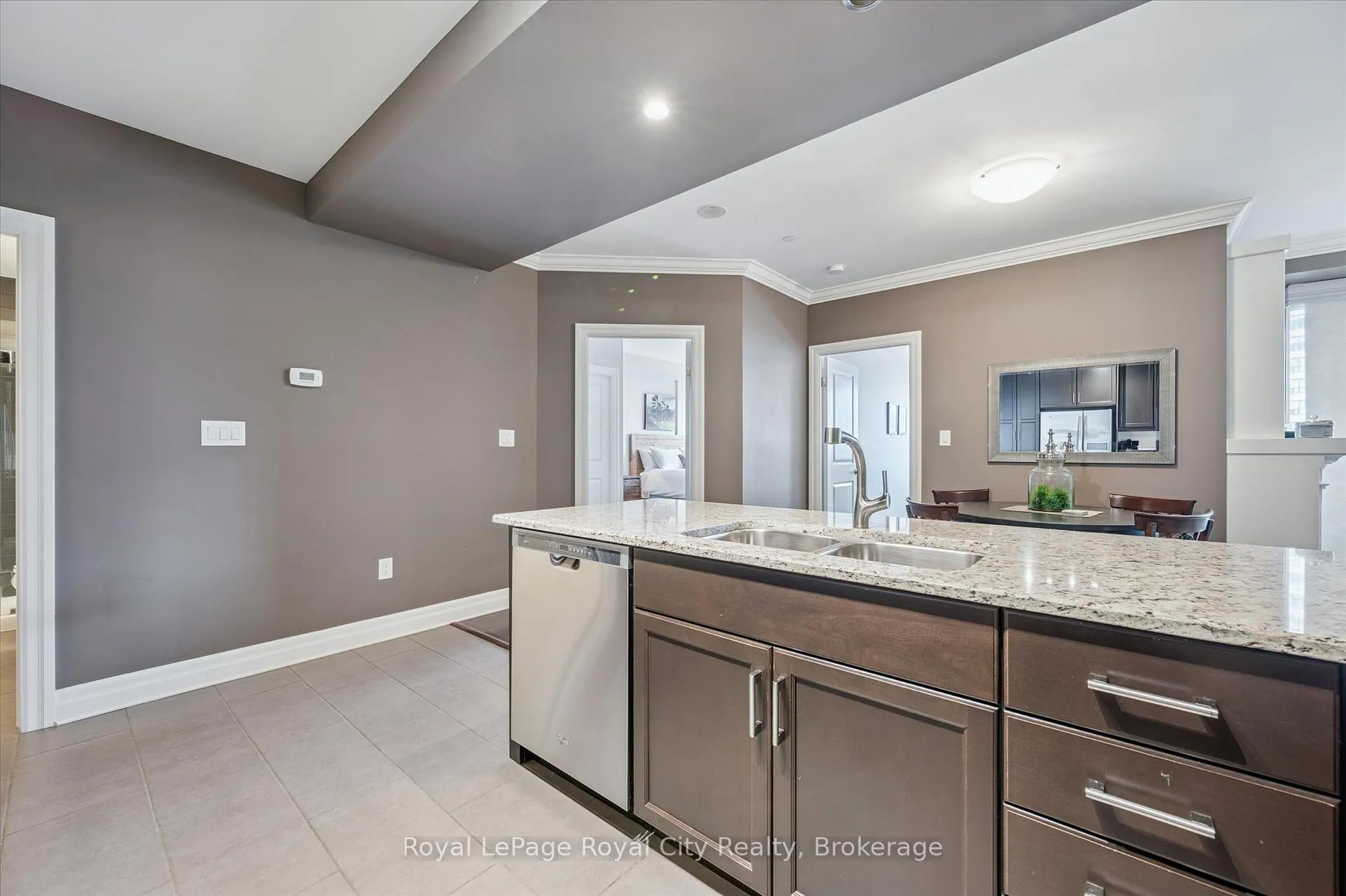 Photo 17 of Unit 606, 160 Macdonell Street, Guelph, Downtown — HOMEH