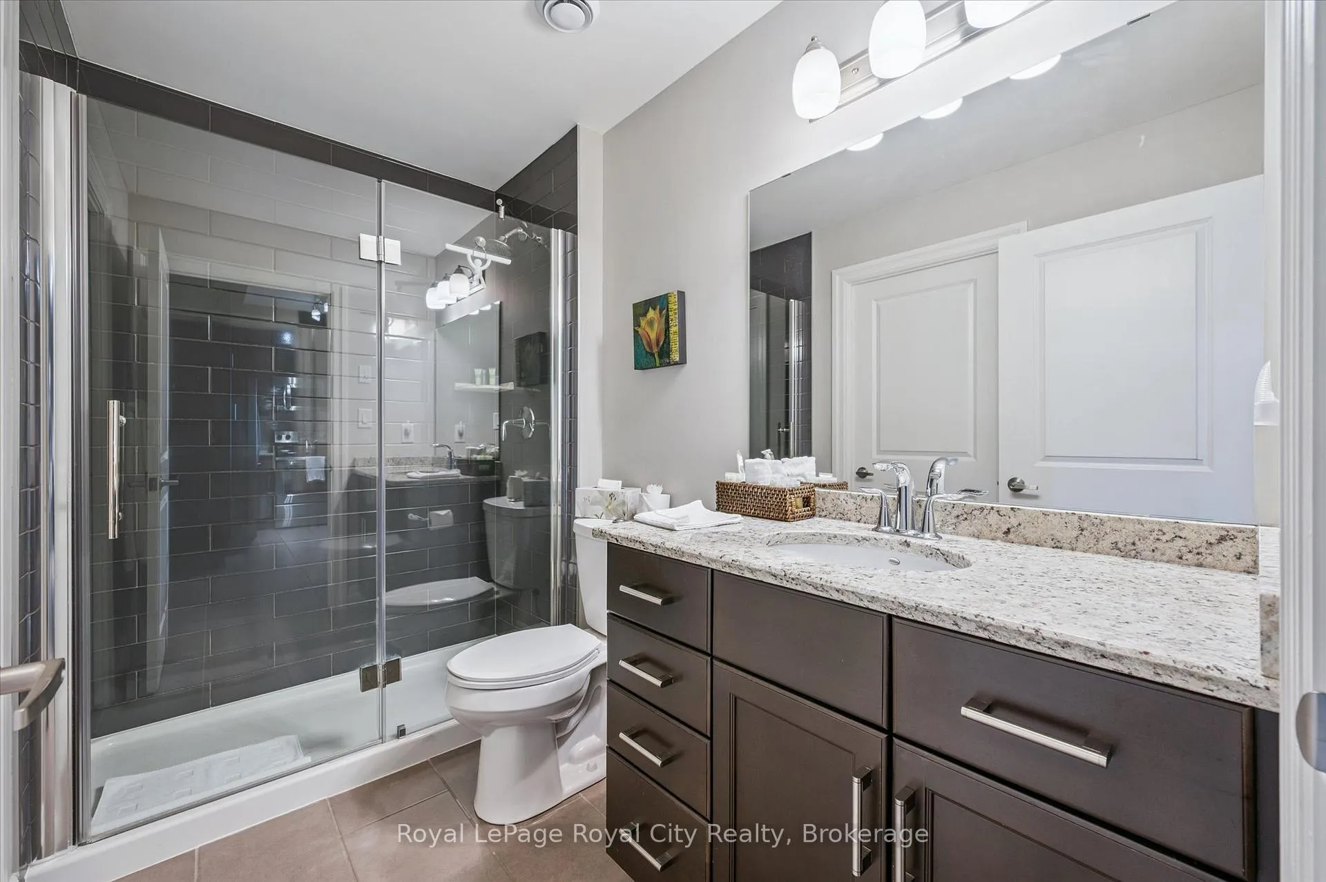 Photo 20 of Unit 606, 160 Macdonell Street, Guelph, Downtown — HOMEH