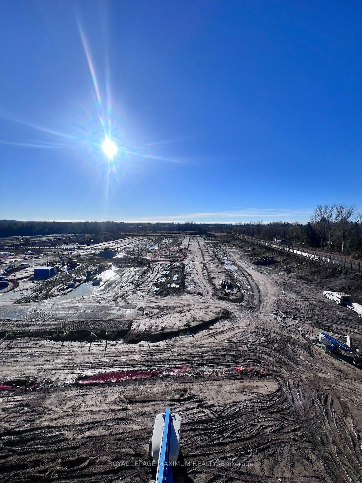 Photo 22 of Unit 604, 15 Kneeshaw Drive, Barrie, Rural Barrie Southeast — HOMEH