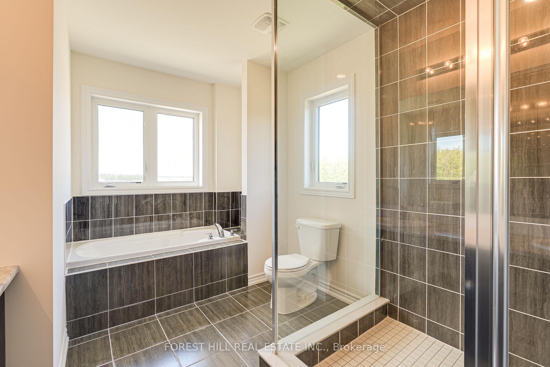 Photo 26 of 138 Terry Fox Drive, Barrie, Rural Barrie Southeast — HOMEH