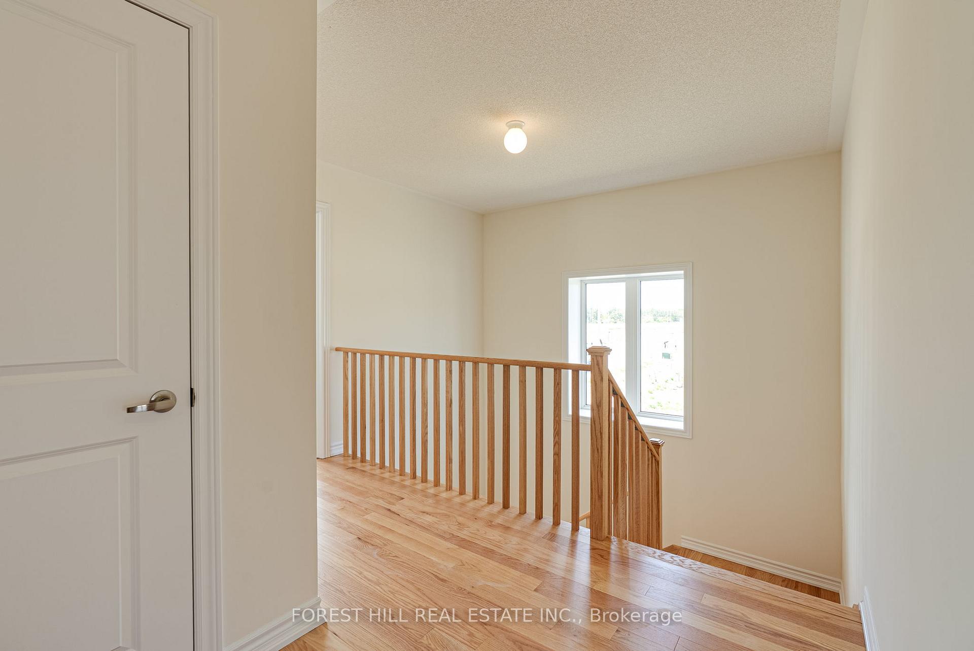 Photo 40 of 138 Terry Fox Drive, Barrie, Rural Barrie Southeast — HOMEH