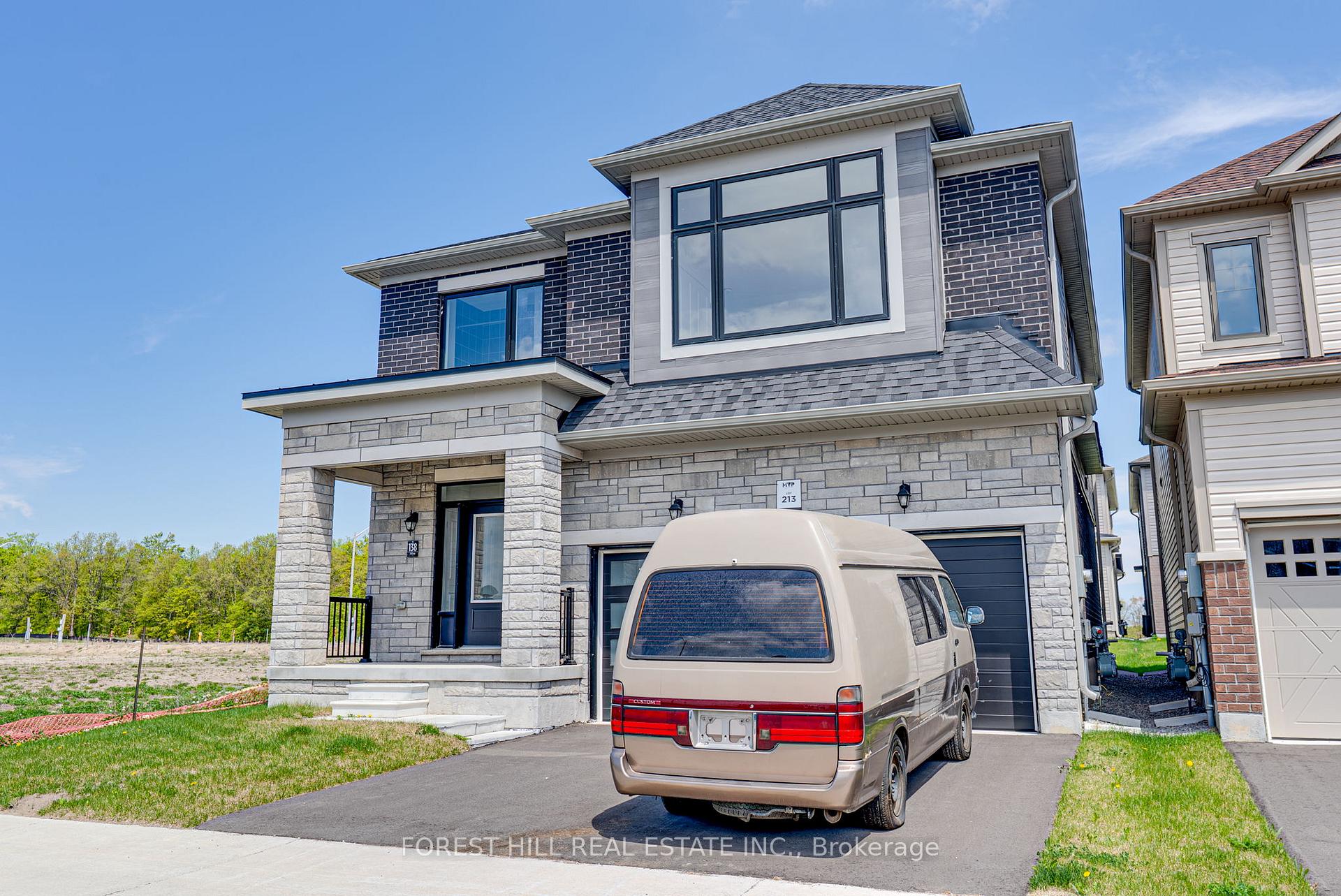 Photo 44 of 138 Terry Fox Drive, Barrie, Rural Barrie Southeast — HOMEH