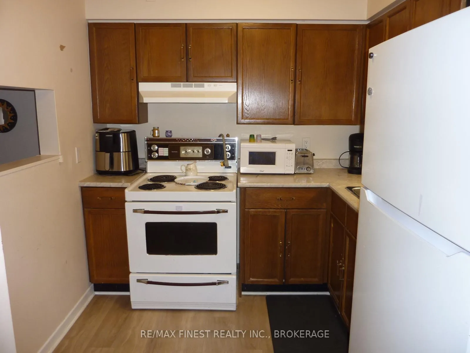 Photo 8 of Unit 307, 266 Guthrie Drive, Kingston, Rideau — HOMEH