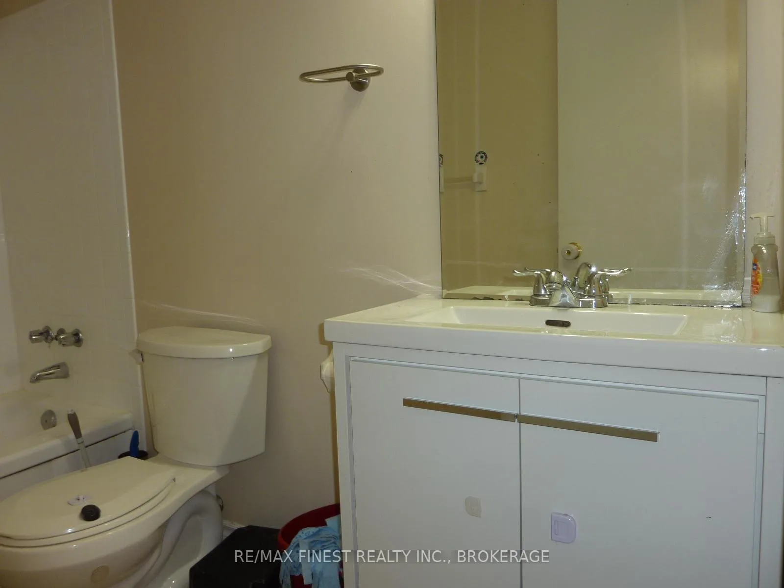Photo 11 of Unit 307, 266 Guthrie Drive, Kingston, Rideau — HOMEH