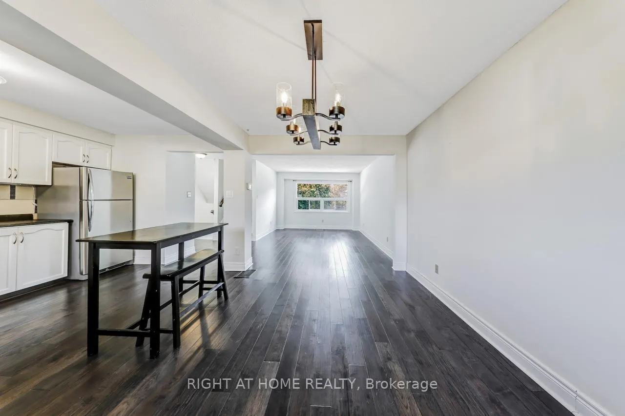 Photo 7 of Unit 9, 9 Ashton Crescent, Brampton, Central Park — HOMEH