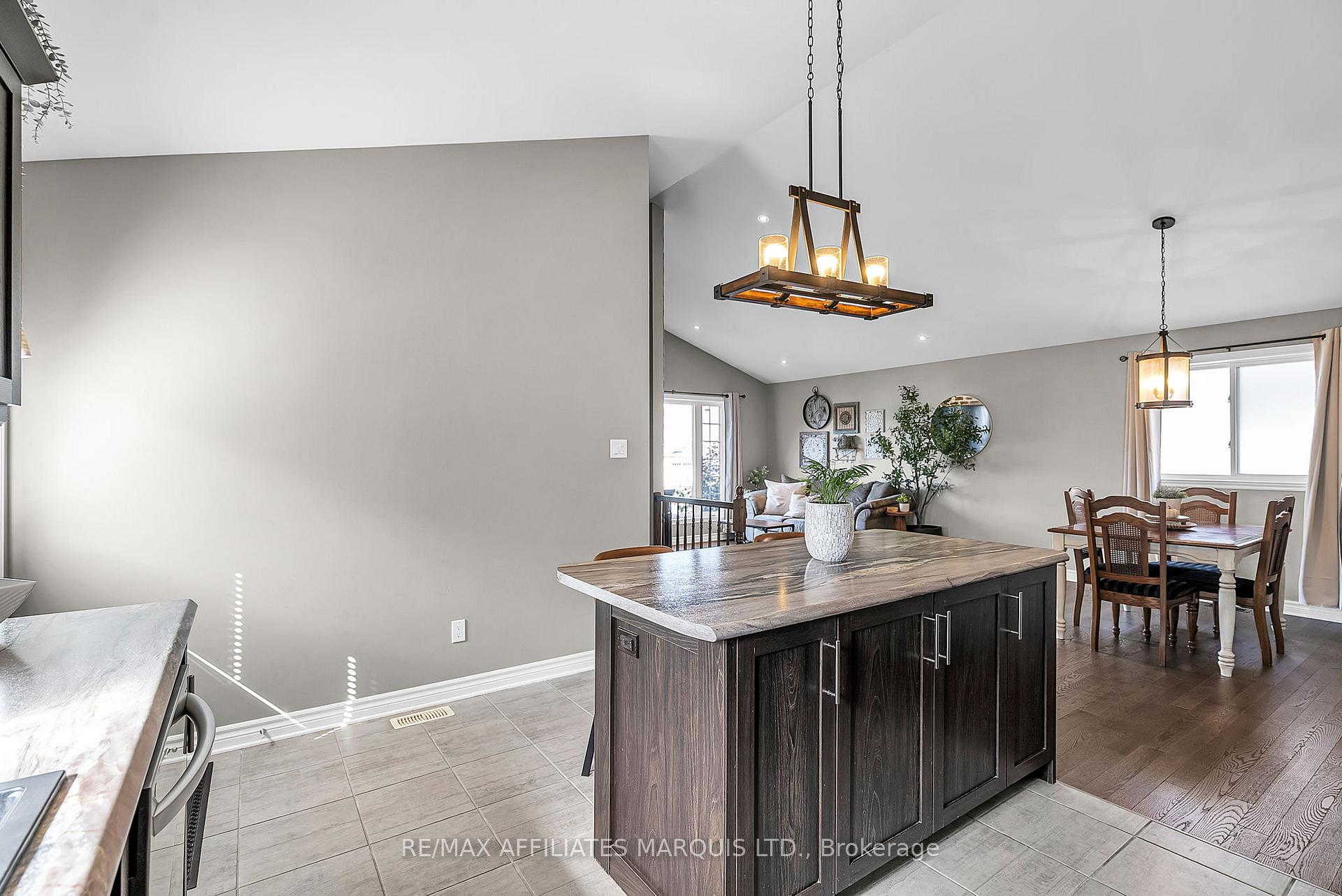 Photo 15 of 46 Mercier Avenue, Cornwall — HOMEH