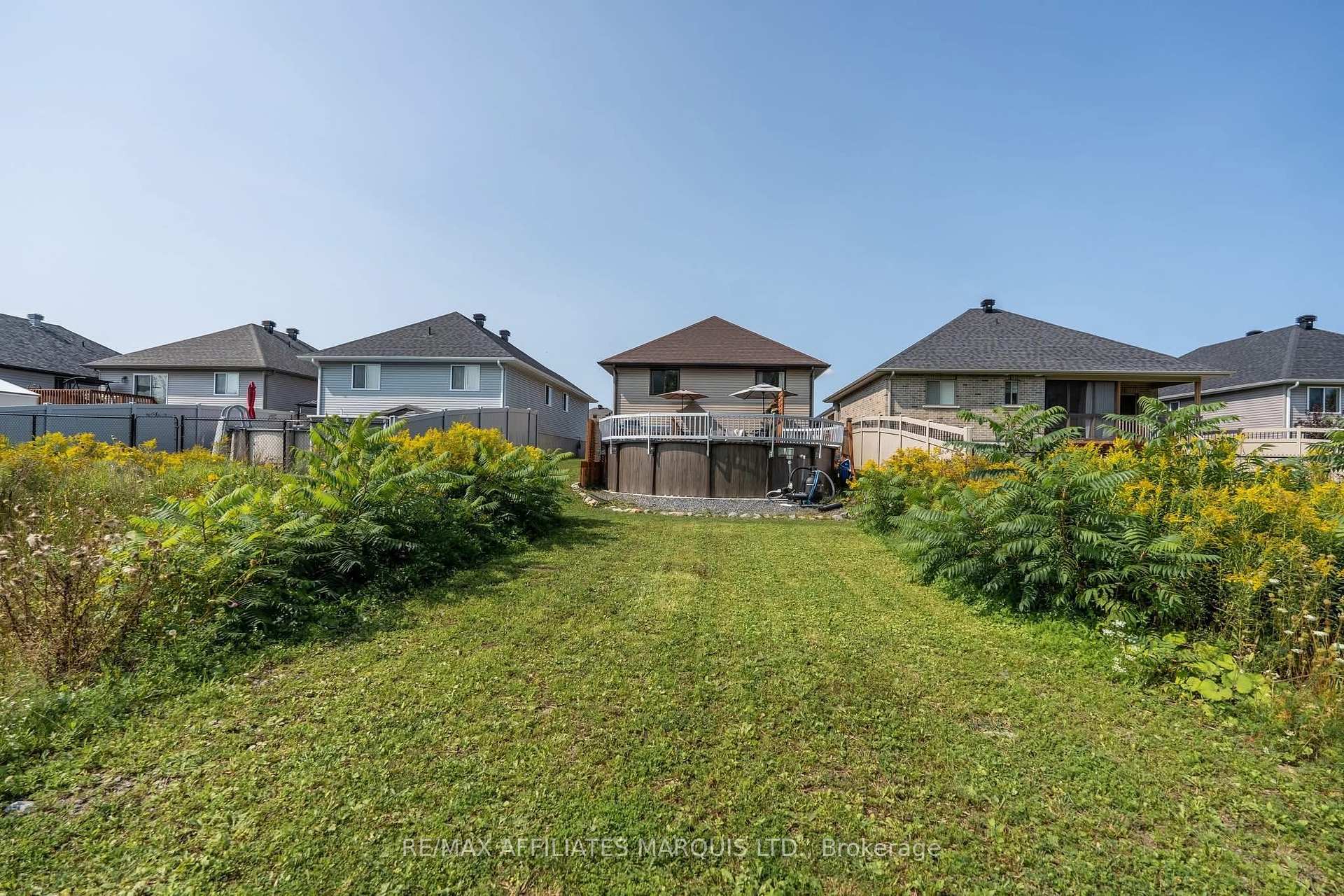 Photo 35 of 46 Mercier Avenue, Cornwall — HOMEH