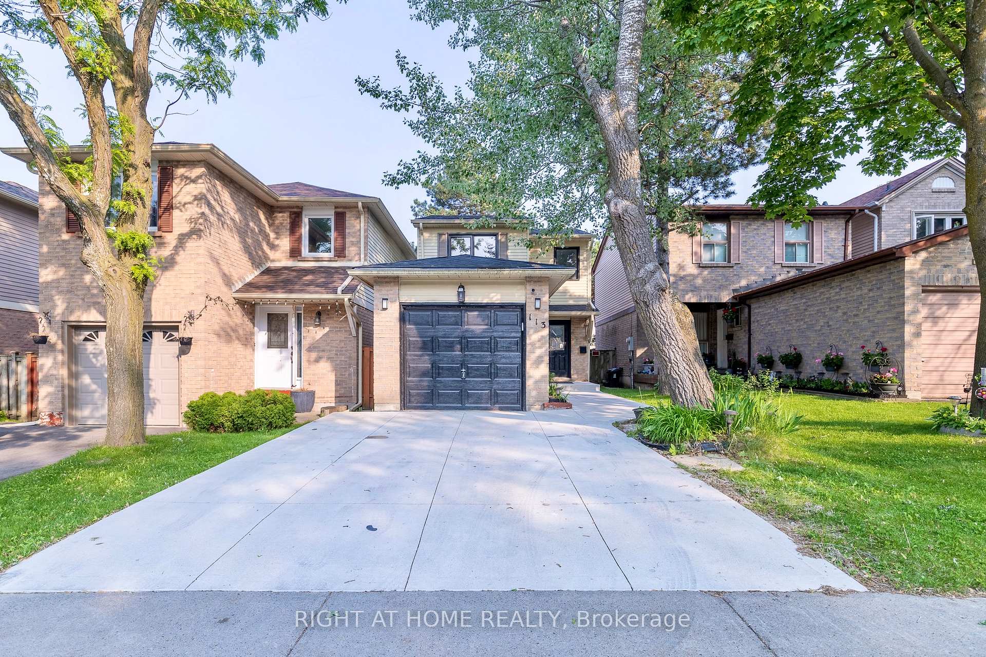 Photo 2 of Unit 7, 113 Alford Crescent, Scarborough, Malvern — HOMEH