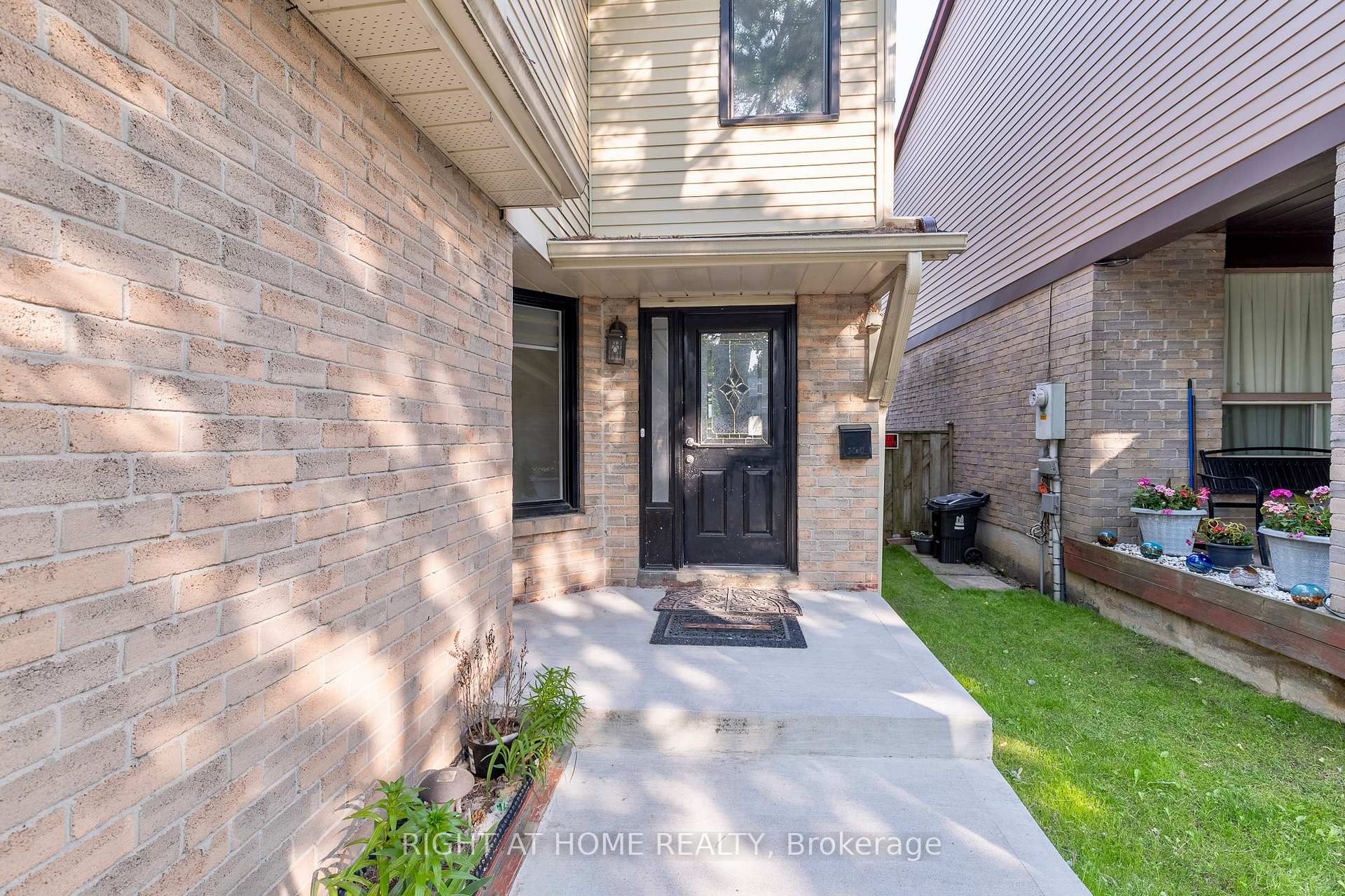 Photo 5 of Unit 7, 113 Alford Crescent, Scarborough, Malvern — HOMEH