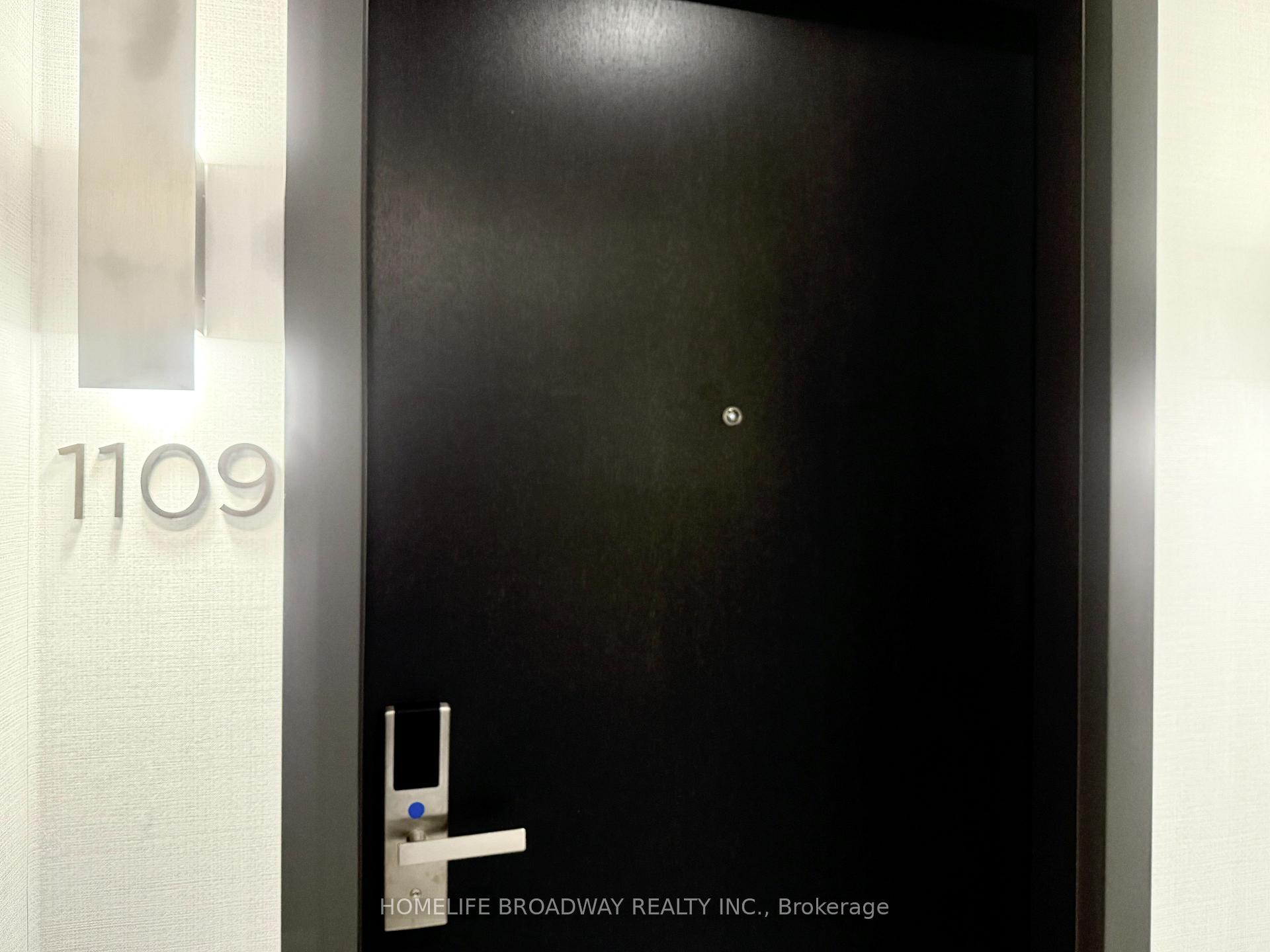 Photo 2 of Unit 1109, 8 Water Walk Drive, Markham, Unionville — HOMEH