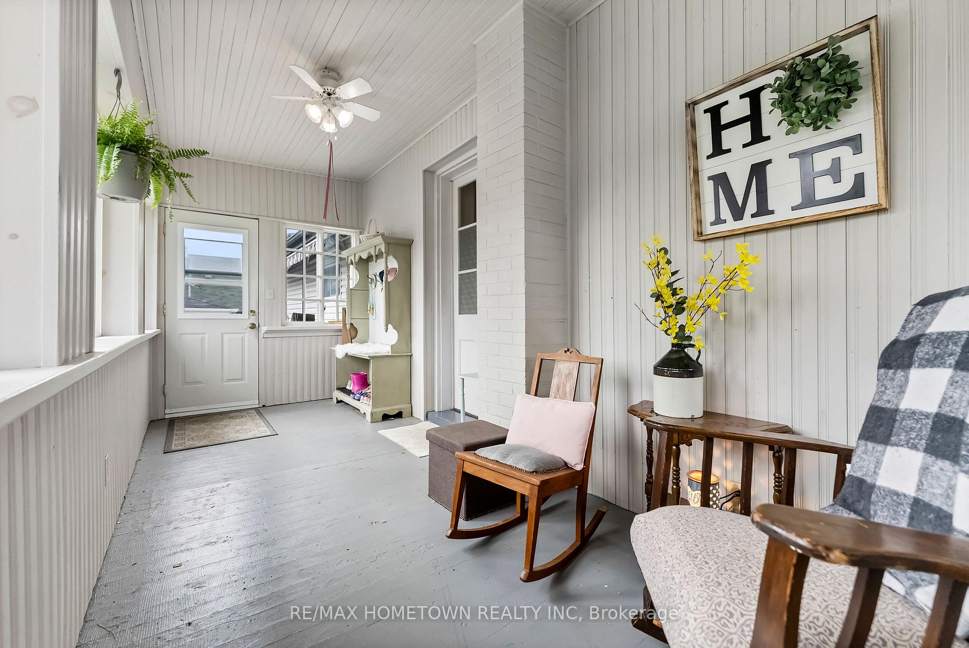Photo 17 of 22 James Street E, Brockville — HOMEH