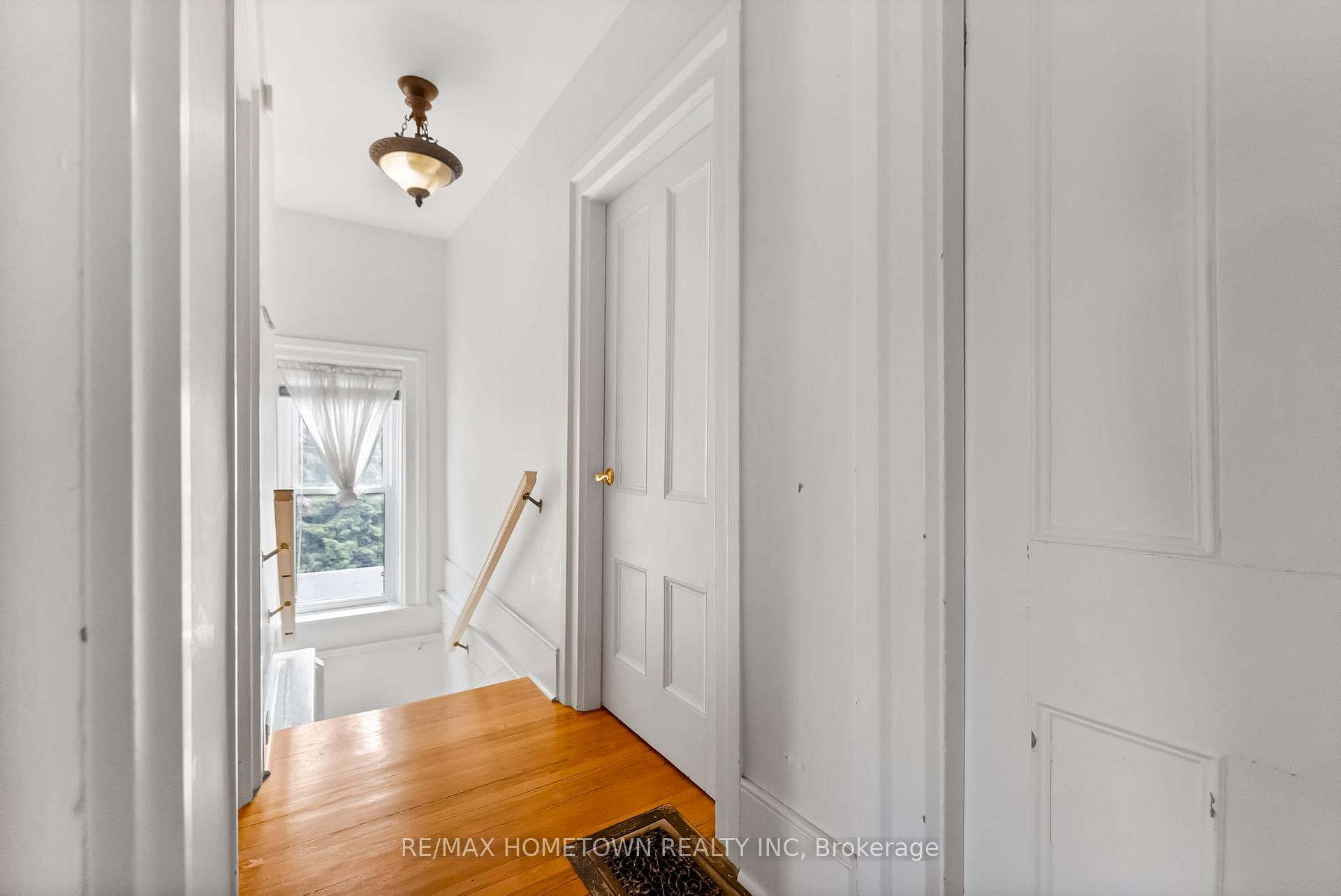 Photo 23 of 22 James Street E, Brockville — HOMEH