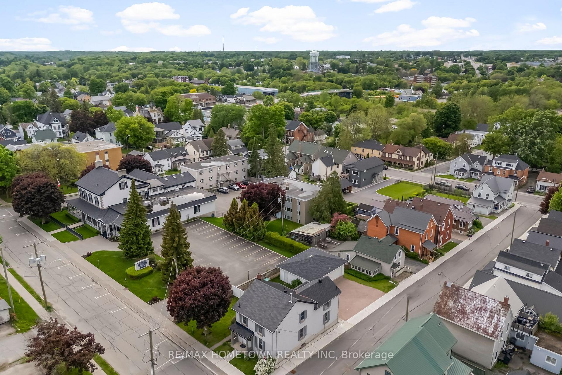 Photo 37 of 22 James Street E, Brockville — HOMEH