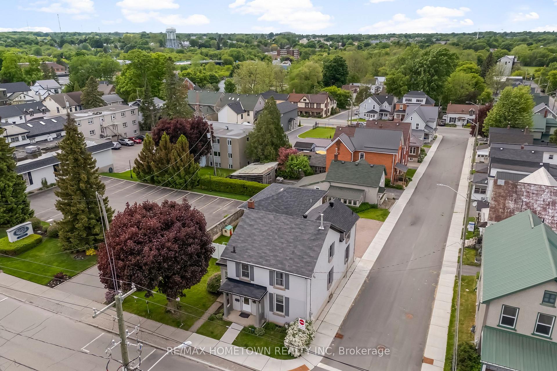 Photo 38 of 22 James Street E, Brockville — HOMEH