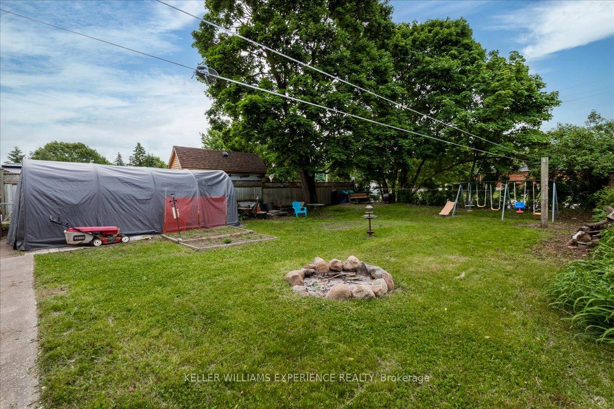 Photo 14 of 227 Southview Road, Barrie, South Shore — HOMEH