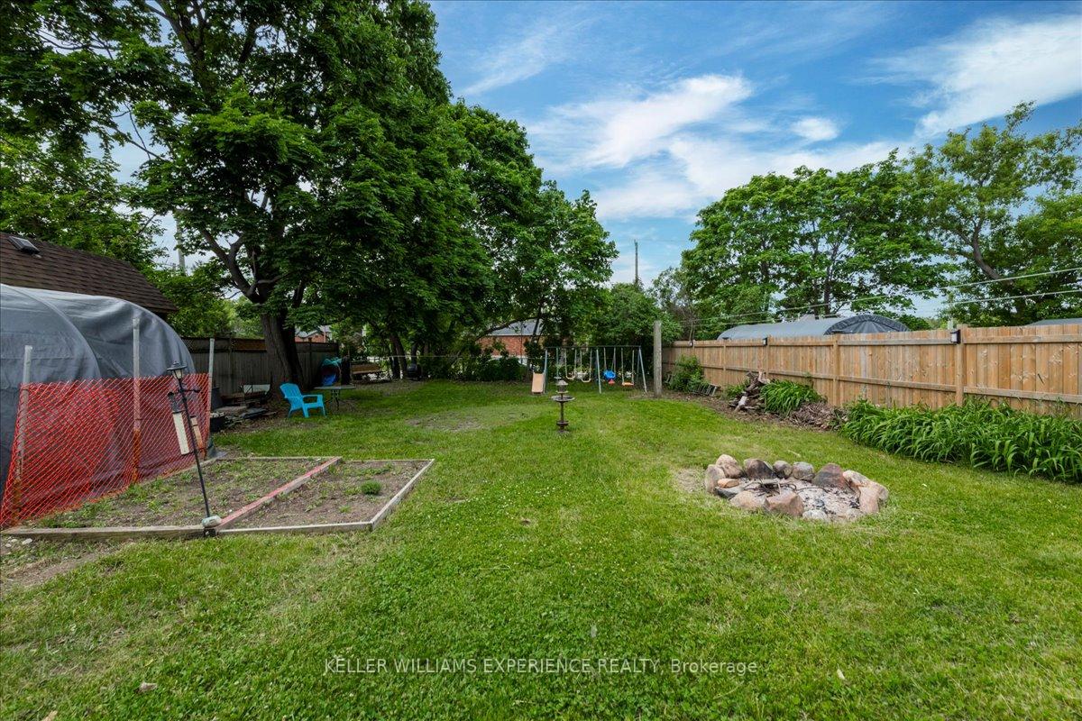 Photo 15 of 227 Southview Road, Barrie, South Shore — HOMEH