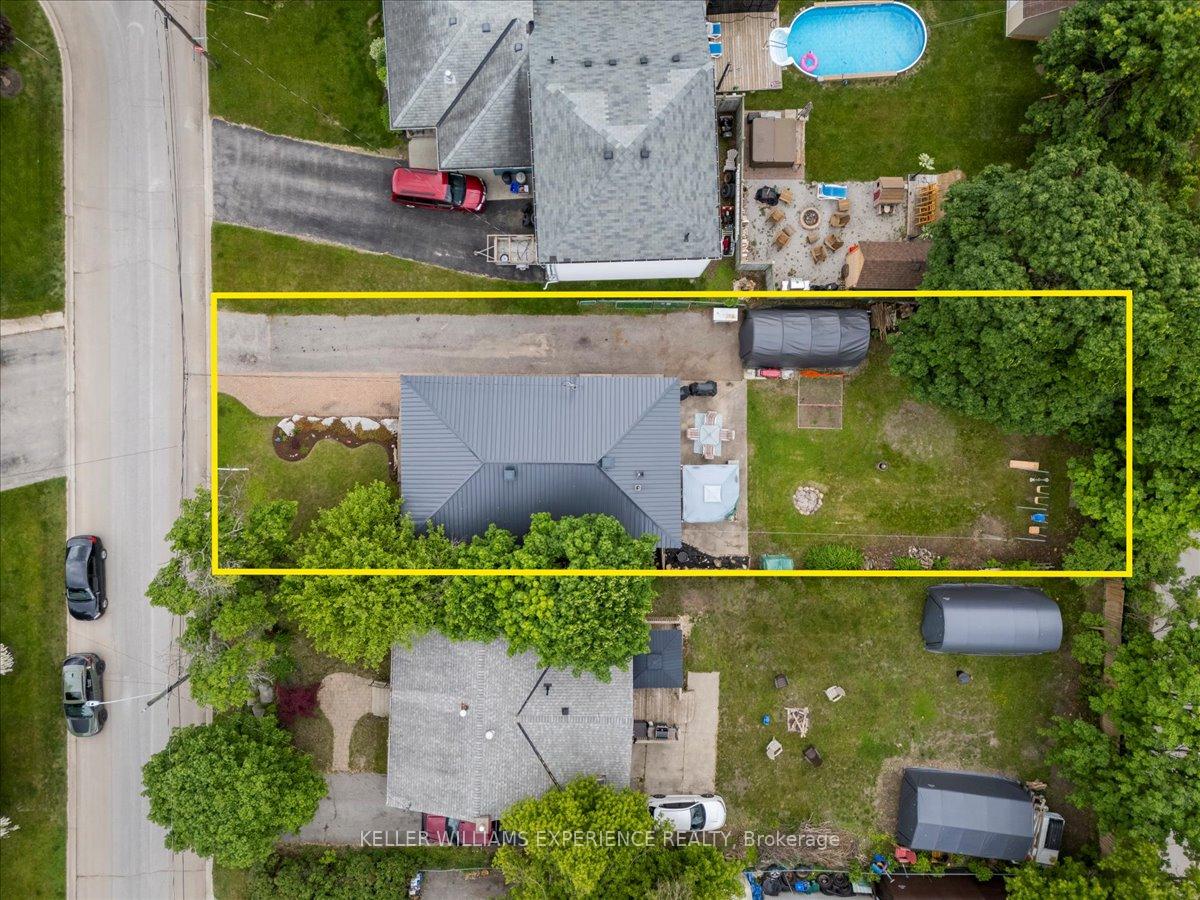 Photo 17 of 227 Southview Road, Barrie, South Shore — HOMEH