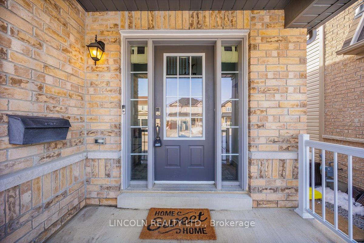 Photo 3 of 19 Don Hadden Crescent, Brock, Sunderland — HOMEH
