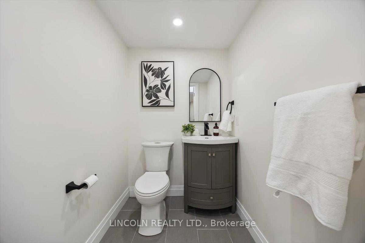 Photo 33 of 19 Don Hadden Crescent, Brock, Sunderland — HOMEH