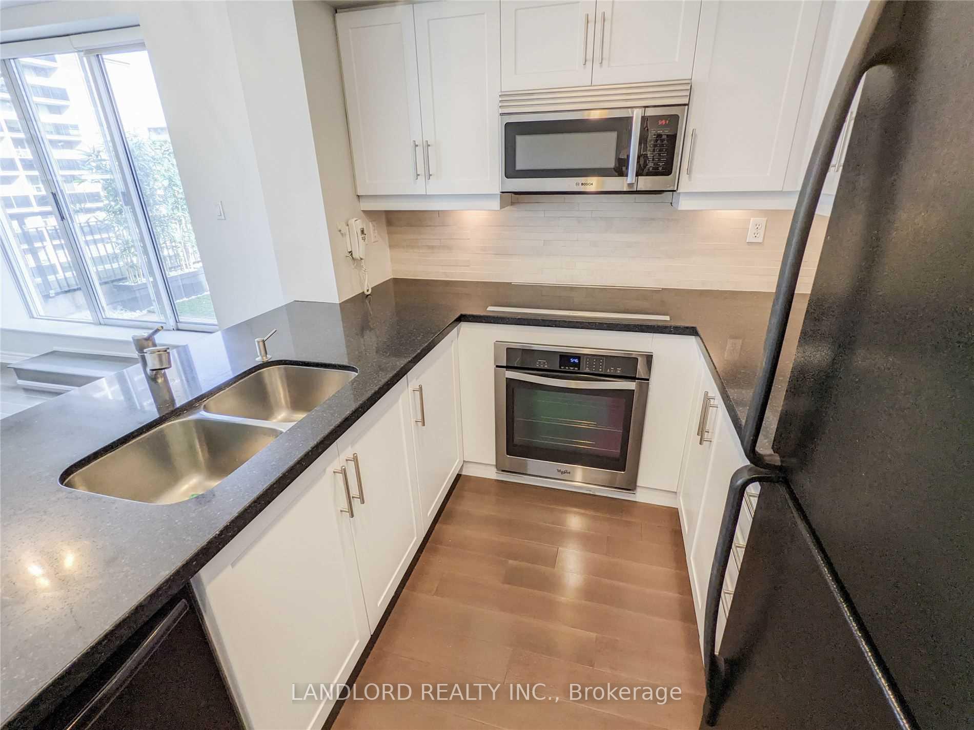 Photo 2 of Unit PH9, 188 Redpath Avenue, Toronto, Mount Pleasant West — HOMEH