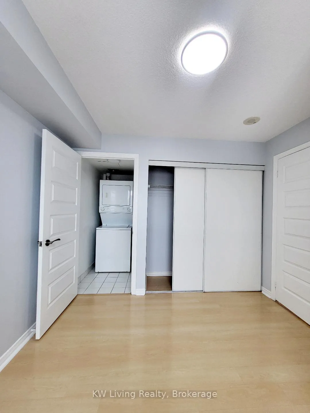 Photo 18 of Unit 810, 215 Queen Street E, Brampton, Queen Street Corridor — HOMEH