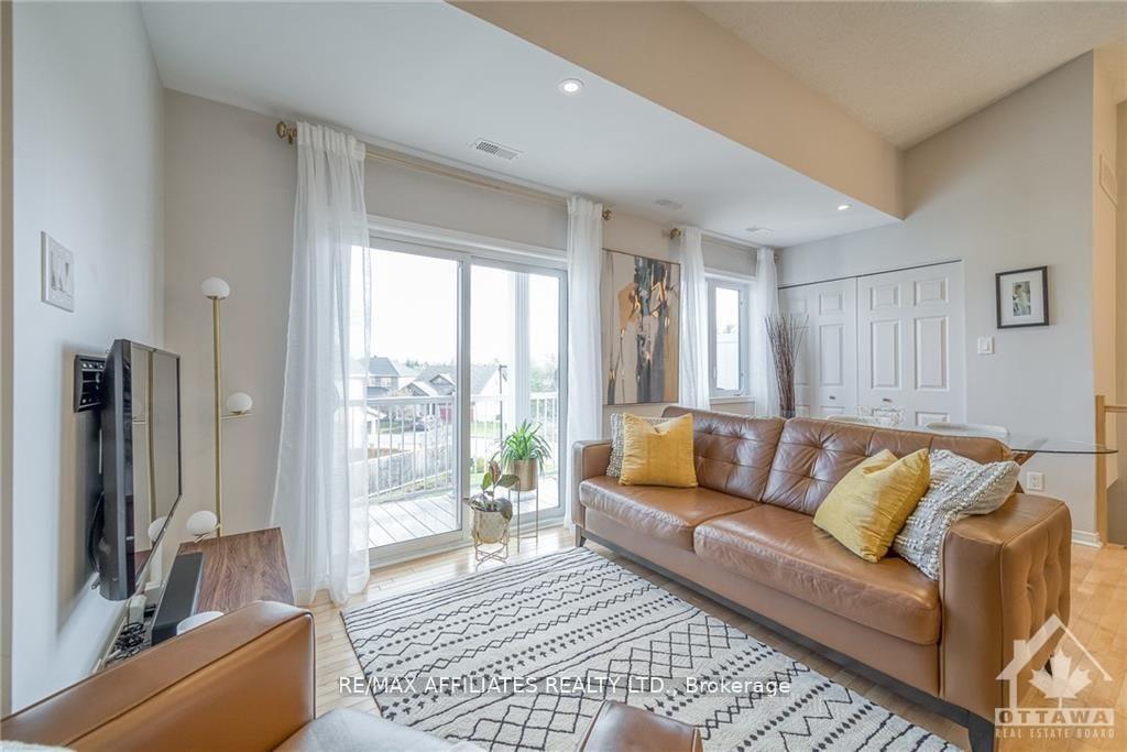Photo 8 of Unit 3, 26 Sternes, Ottawa, Springridge/East Village — HOMEH