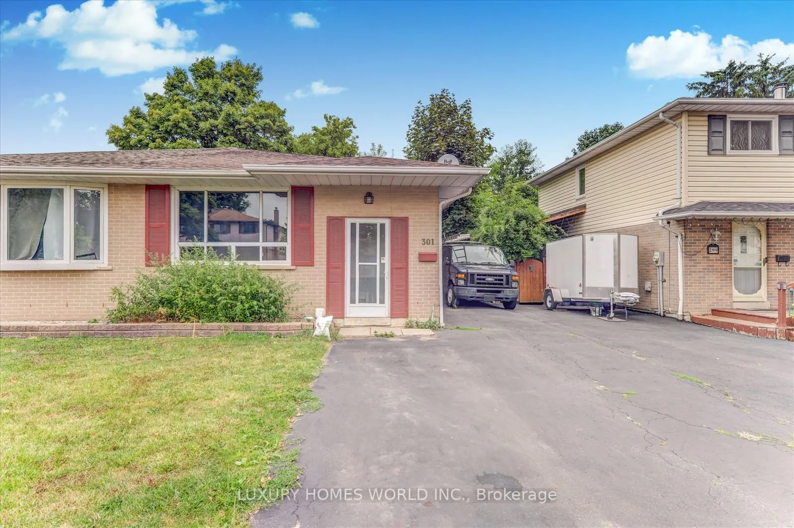 Photo 1 of 301 Archdekin Drive, Brampton, Madoc — HOMEH