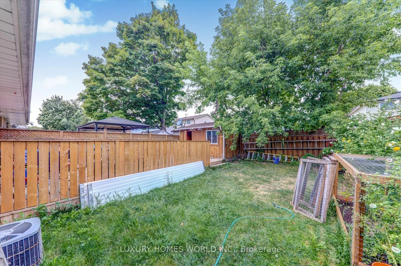 Photo 21 of 301 Archdekin Drive, Brampton, Madoc — HOMEH