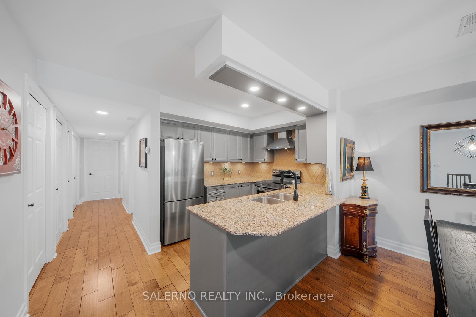 Photo 17 of Unit 302, 128 Aerodrome Crescent, Toronto, Thorncliffe Park — HOMEH