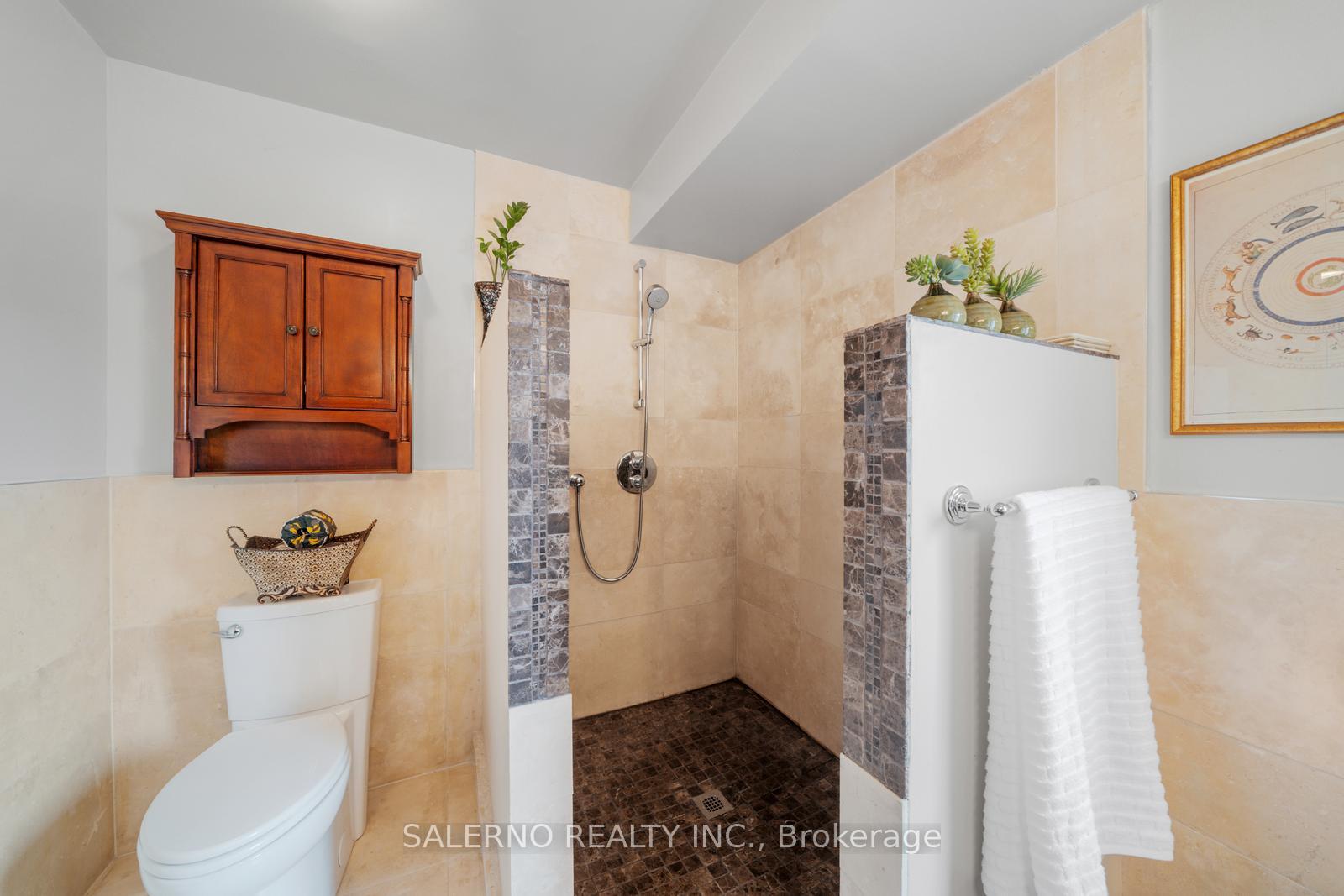 Photo 34 of Unit 302, 128 Aerodrome Crescent, Toronto, Thorncliffe Park — HOMEH