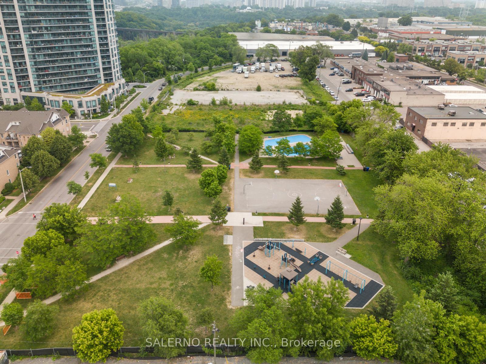 Photo 35 of Unit 302, 128 Aerodrome Crescent, Toronto, Thorncliffe Park — HOMEH