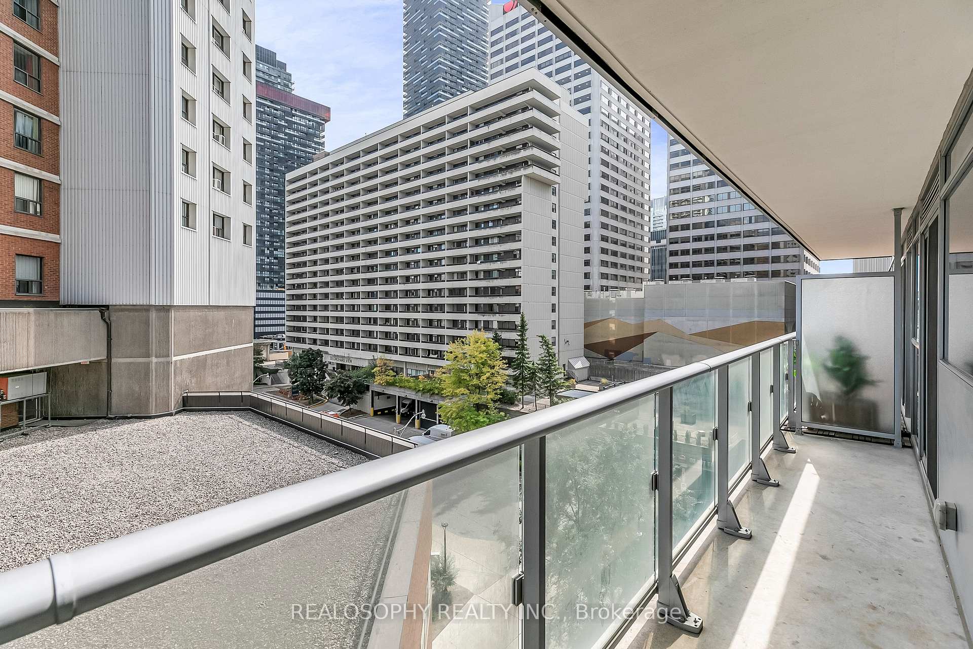Photo 13 of Unit 506, 58 Orchard View Boulevard, Toronto, Yonge-Eglinton — HOMEH