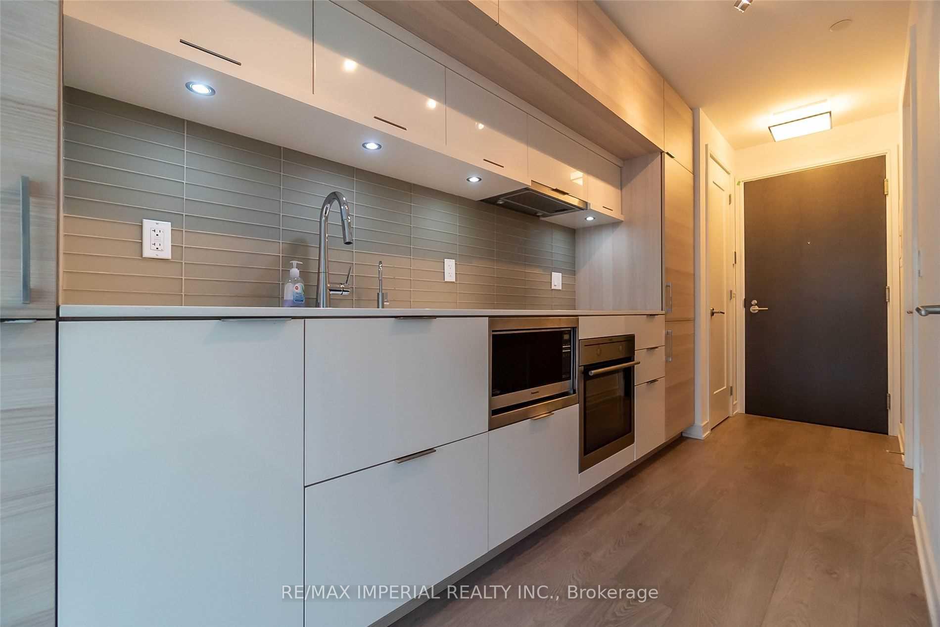 Photo 7 of Unit 1306, 88 Scott Street, Toronto, Church-Yonge Corridor — HOMEH