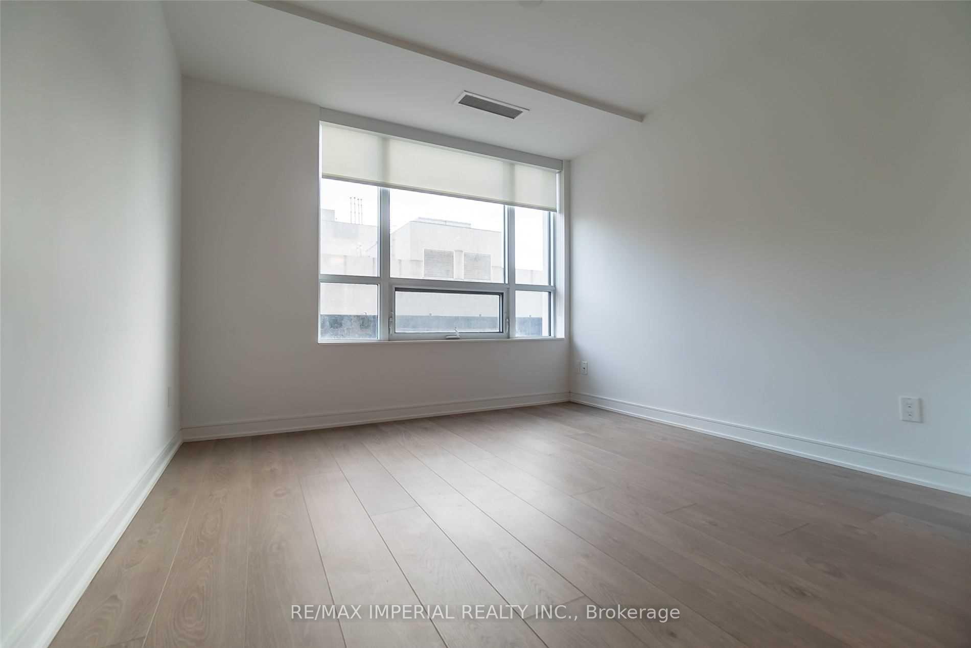 Photo 11 of Unit 1306, 88 Scott Street, Toronto, Church-Yonge Corridor — HOMEH