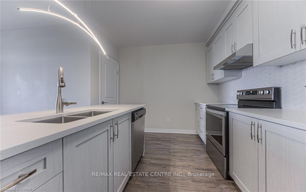 Photo 15 of Unit 2D, 155 Thomas Slee Drive, Kitchener — HOMEH