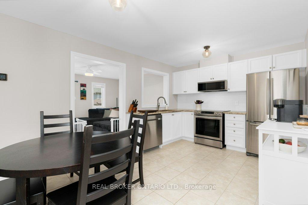 Photo 4 of 105 Banting Crescent, Essa, Angus — HOMEH