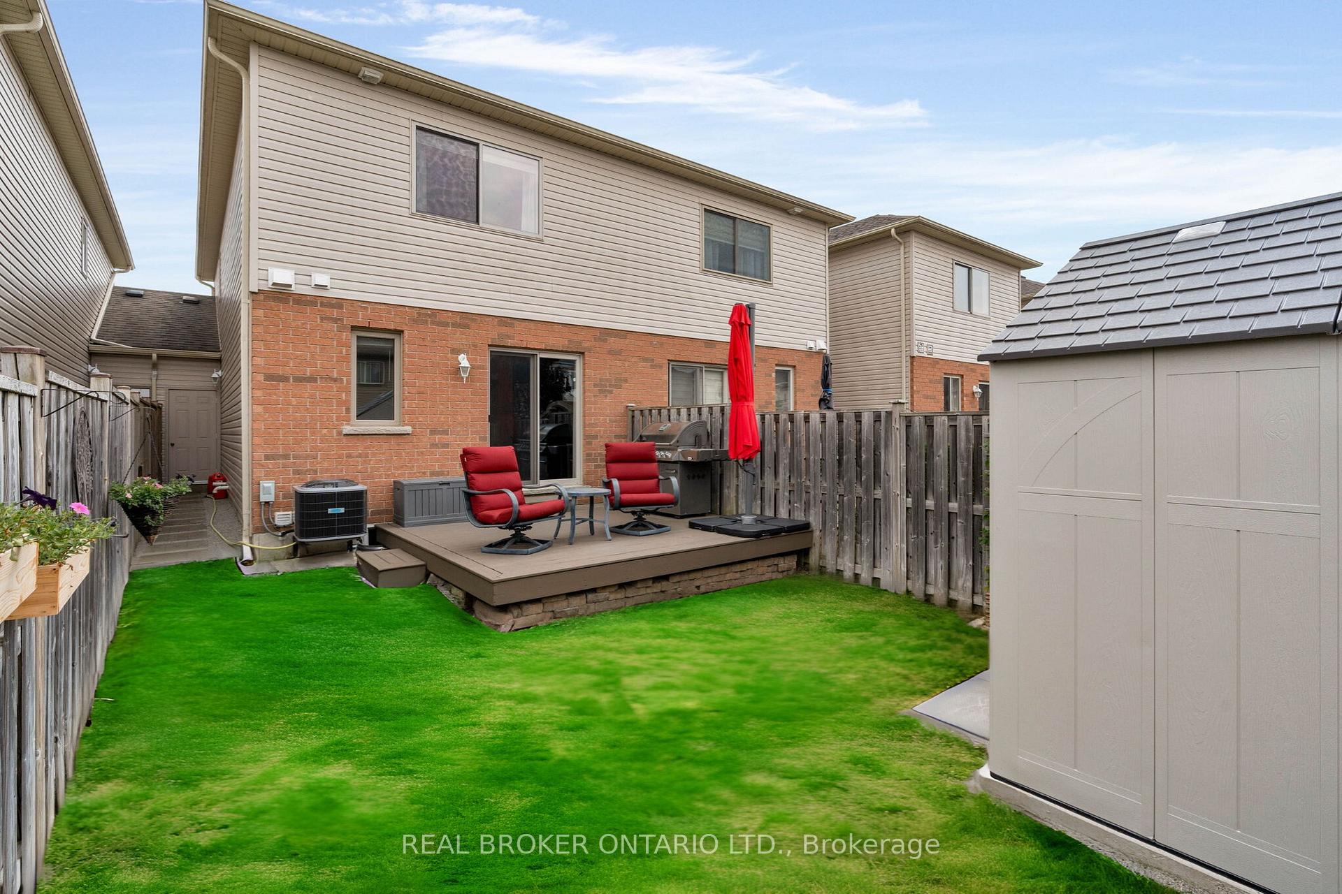 Photo 15 of 105 Banting Crescent, Essa, Angus — HOMEH