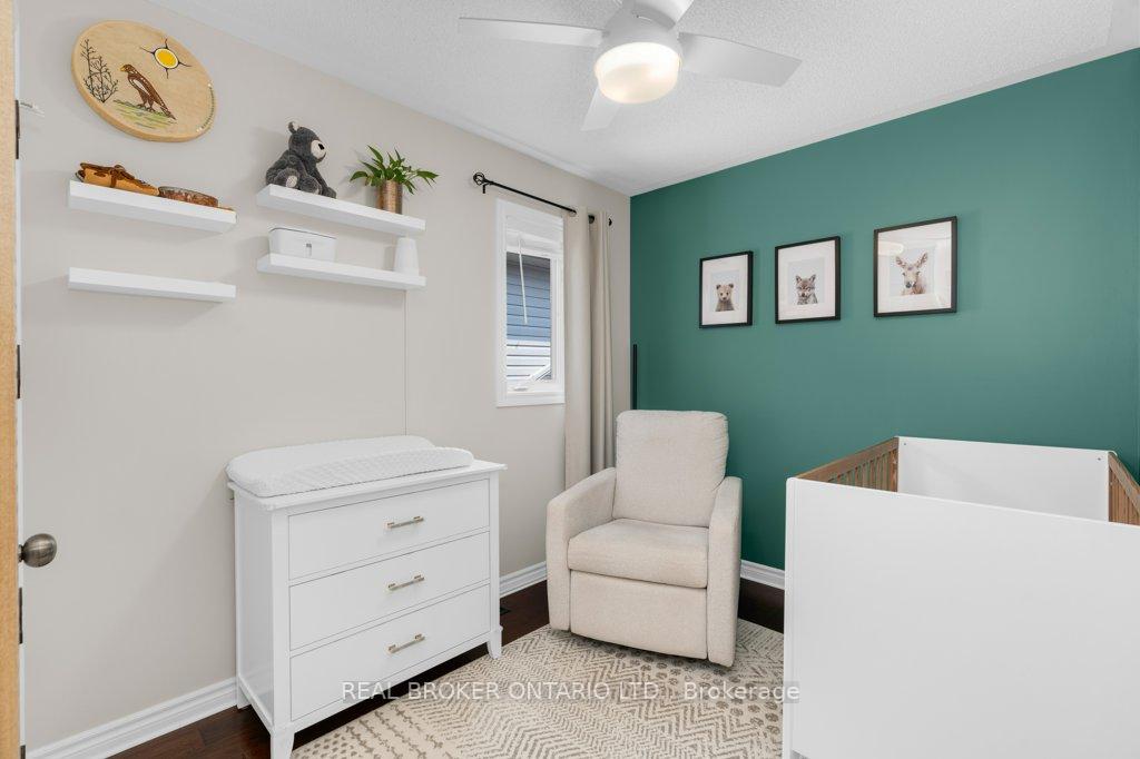 Photo 23 of 105 Banting Crescent, Essa, Angus — HOMEH