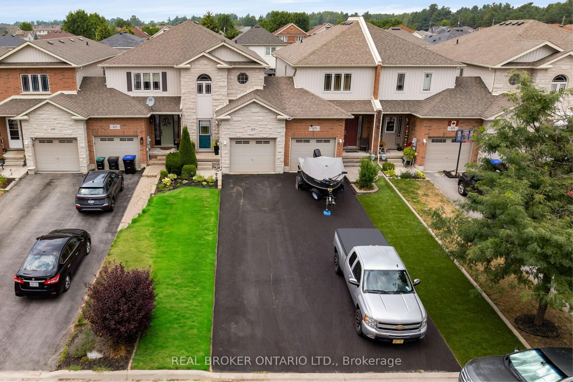 Photo 29 of 105 Banting Crescent, Essa, Angus — HOMEH
