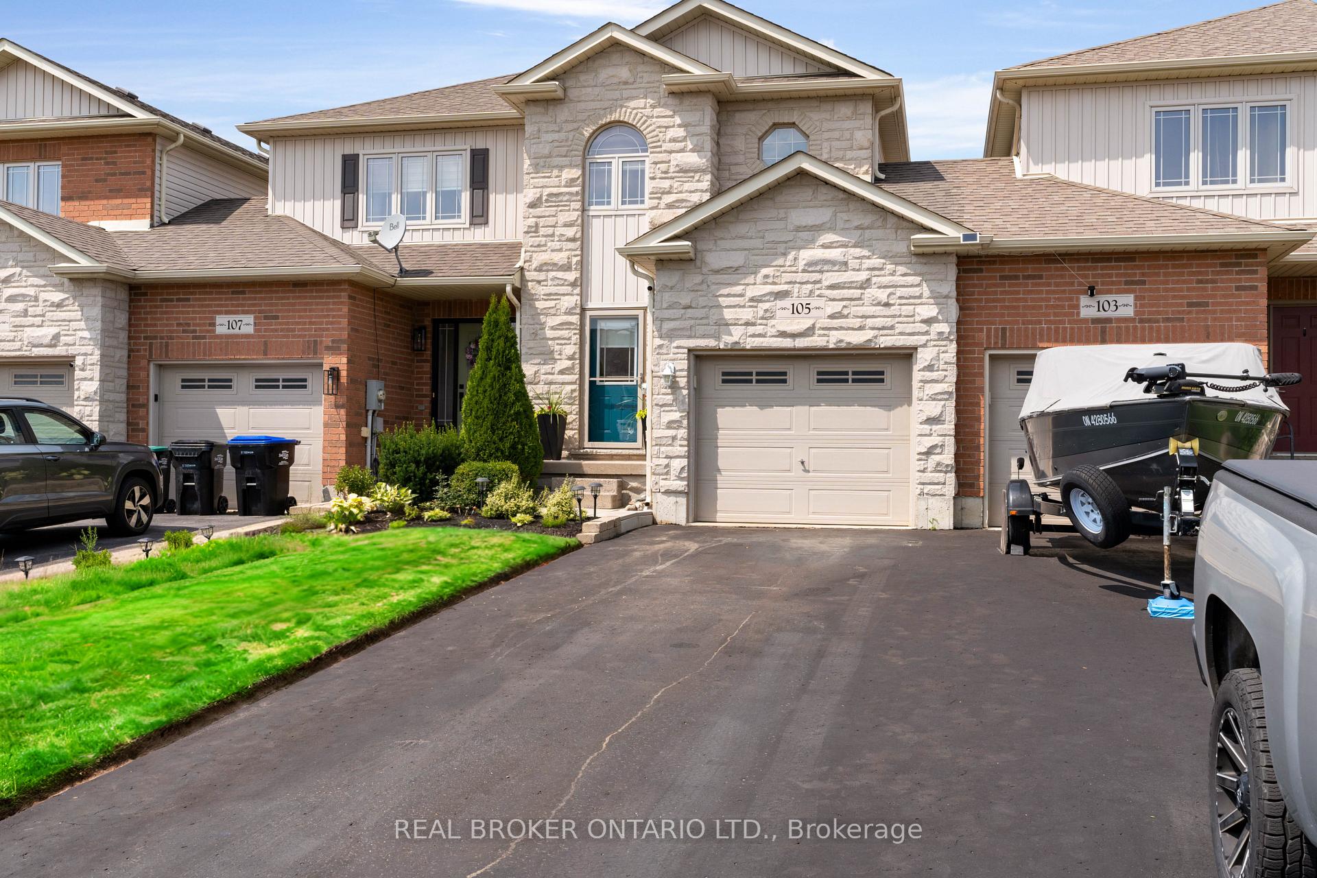 Photo 40 of 105 Banting Crescent, Essa, Angus — HOMEH