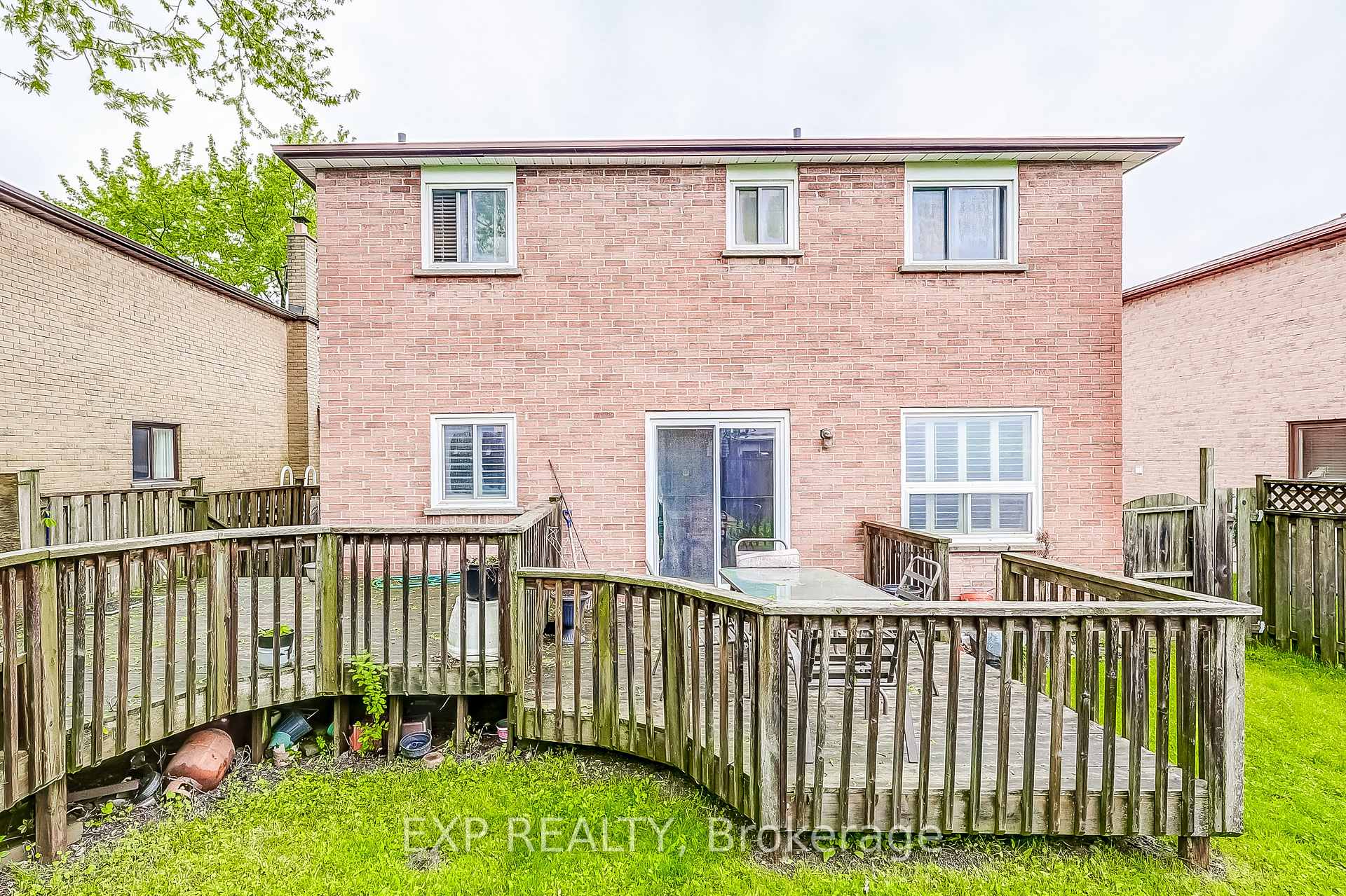 Photo 24 of 19 Blackburn Crescent, Ajax, Central — HOMEH