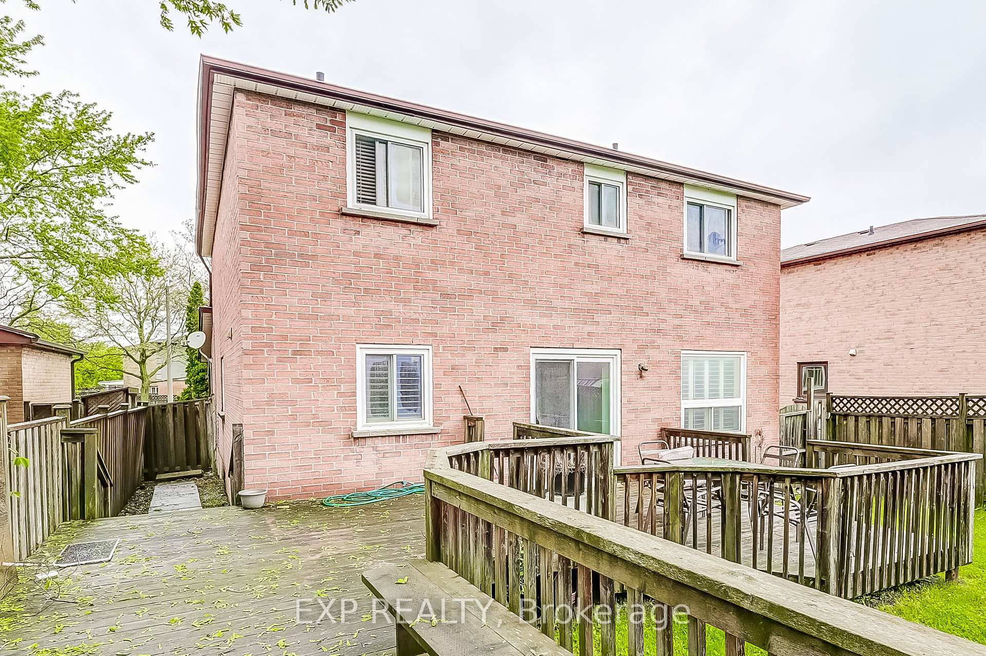 Photo 25 of 19 Blackburn Crescent, Ajax, Central — HOMEH
