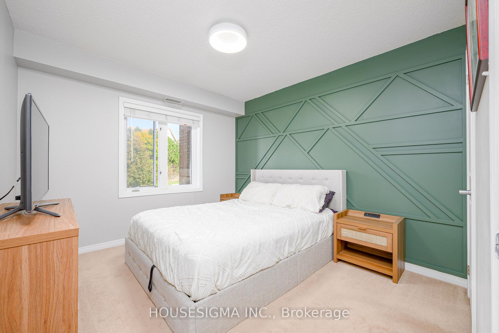 Photo 11 of Unit 206, 136 Aspen Springs Drive, Clarington, Bowmanville — HOMEH