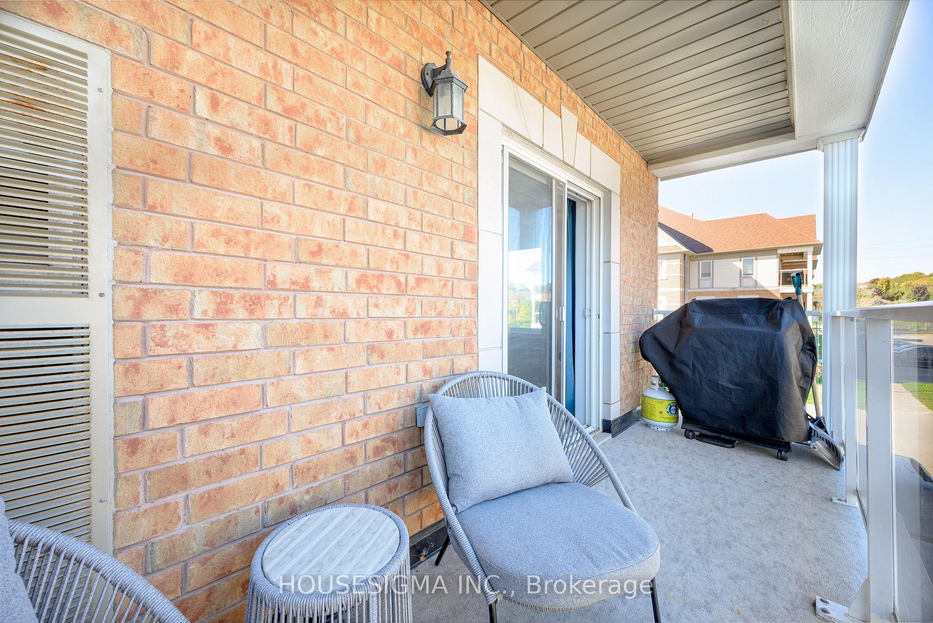 Photo 18 of Unit 206, 136 Aspen Springs Drive, Clarington, Bowmanville — HOMEH