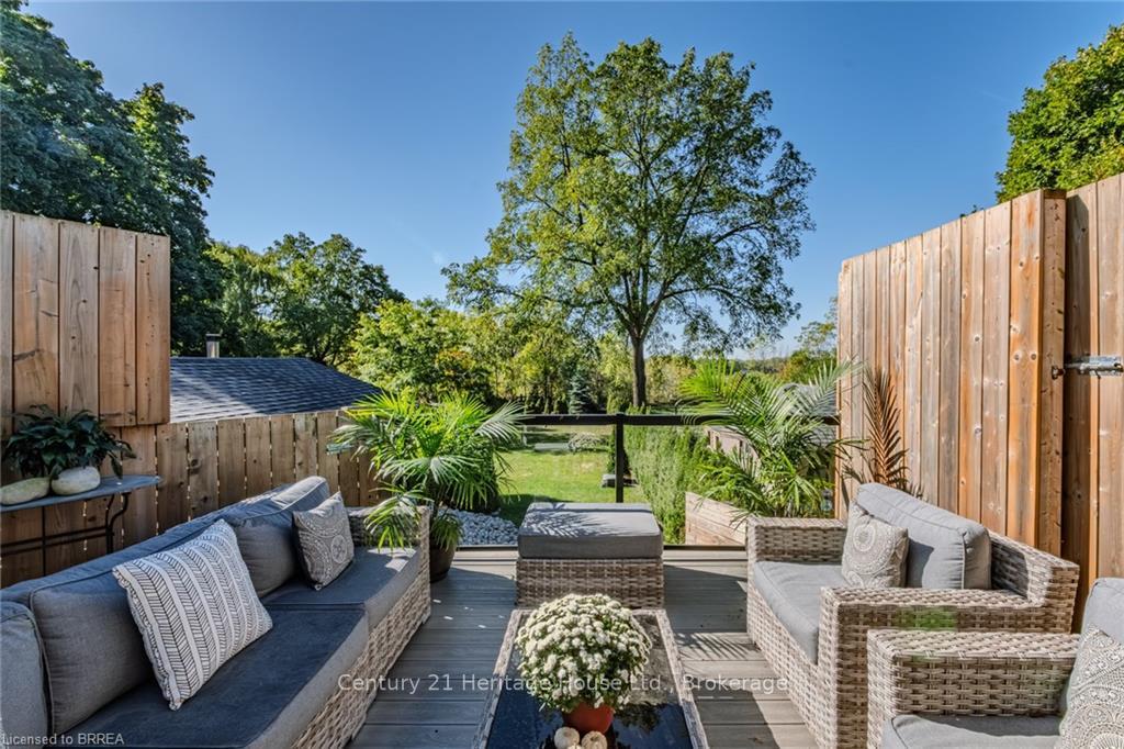 Photo 35 of 30 Banfield Street, Brant, Paris — HOMEH